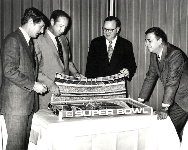 <img alt="Tudor NFL Super Bowl Electric Football Pete Rozelle and Norman Sas">