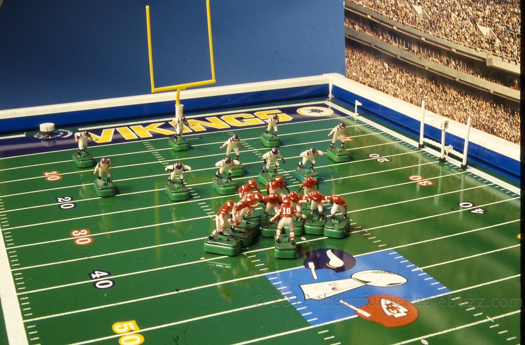 Electric football Tudor Super Bowl Chiefs Vikings 1970