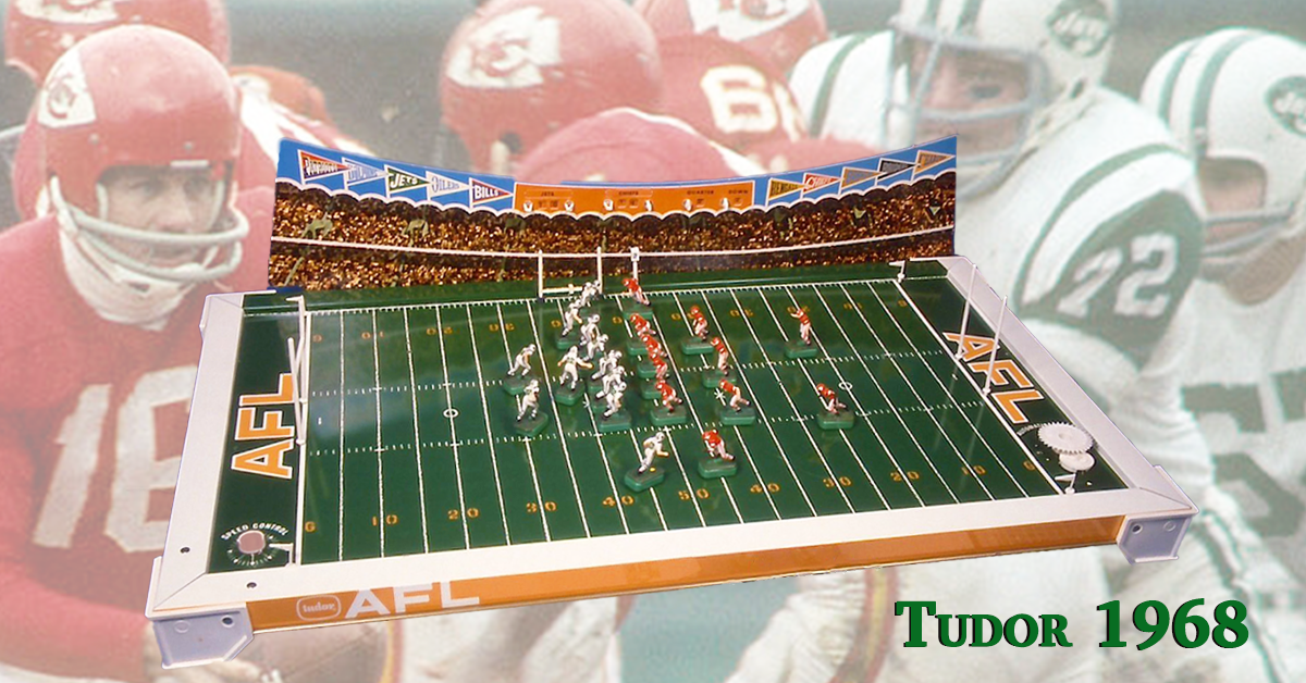 <img alt="1968 Tudor AFL 520 model Chiefs vs. Jets Electric Football game">