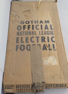 <img alt = "1964 Gotham NFL g-890 box">